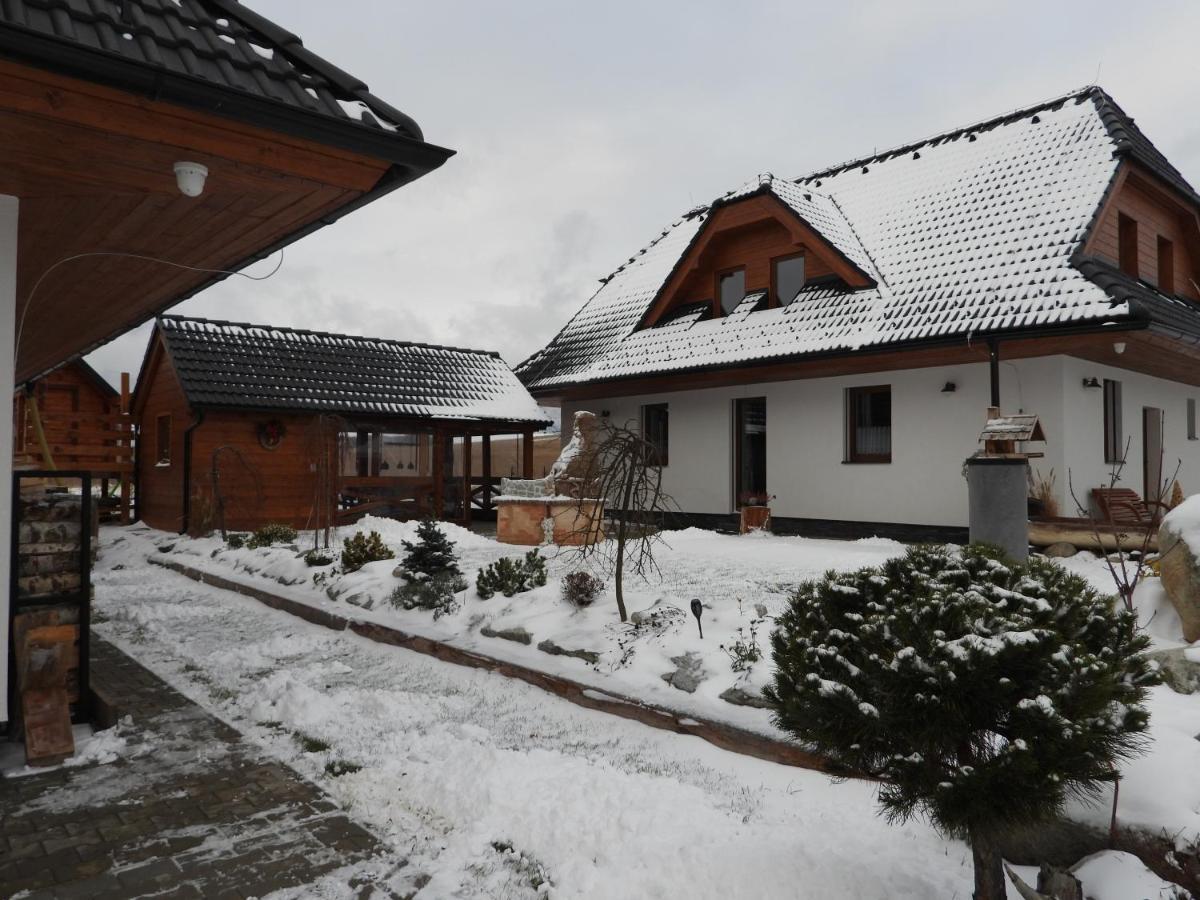 Stará Lesná Pinus Cembraヴィラ エクステリア 写真